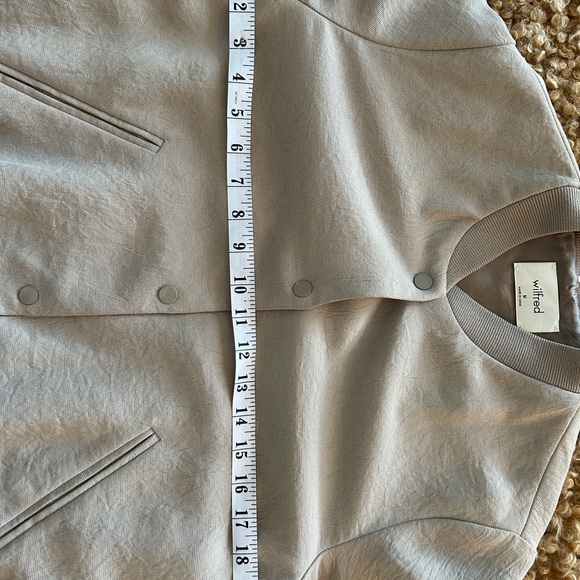 Aritzia: Wilfred Poussin Bomber, Size: Medium - Picture 8 of 11